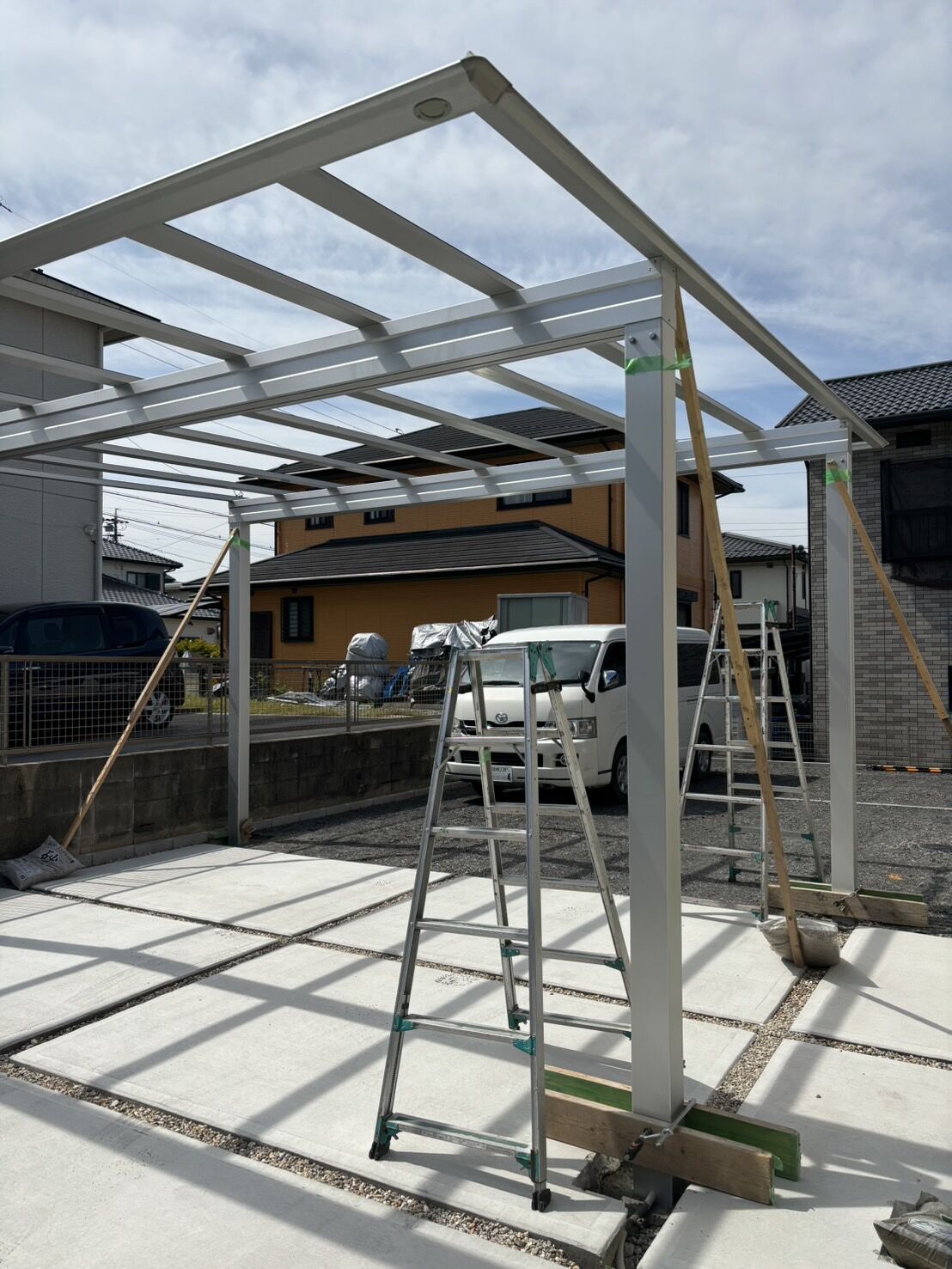 尾張旭市U様邸　リンクストーン樹脂舗装工事＋モルタル階段新設