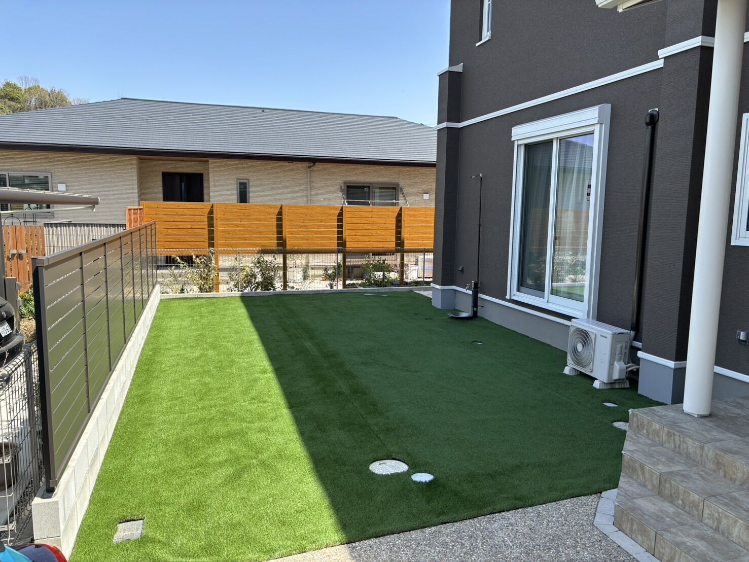 尾張旭市U様邸　リンクストーン樹脂舗装工事＋モルタル階段新設