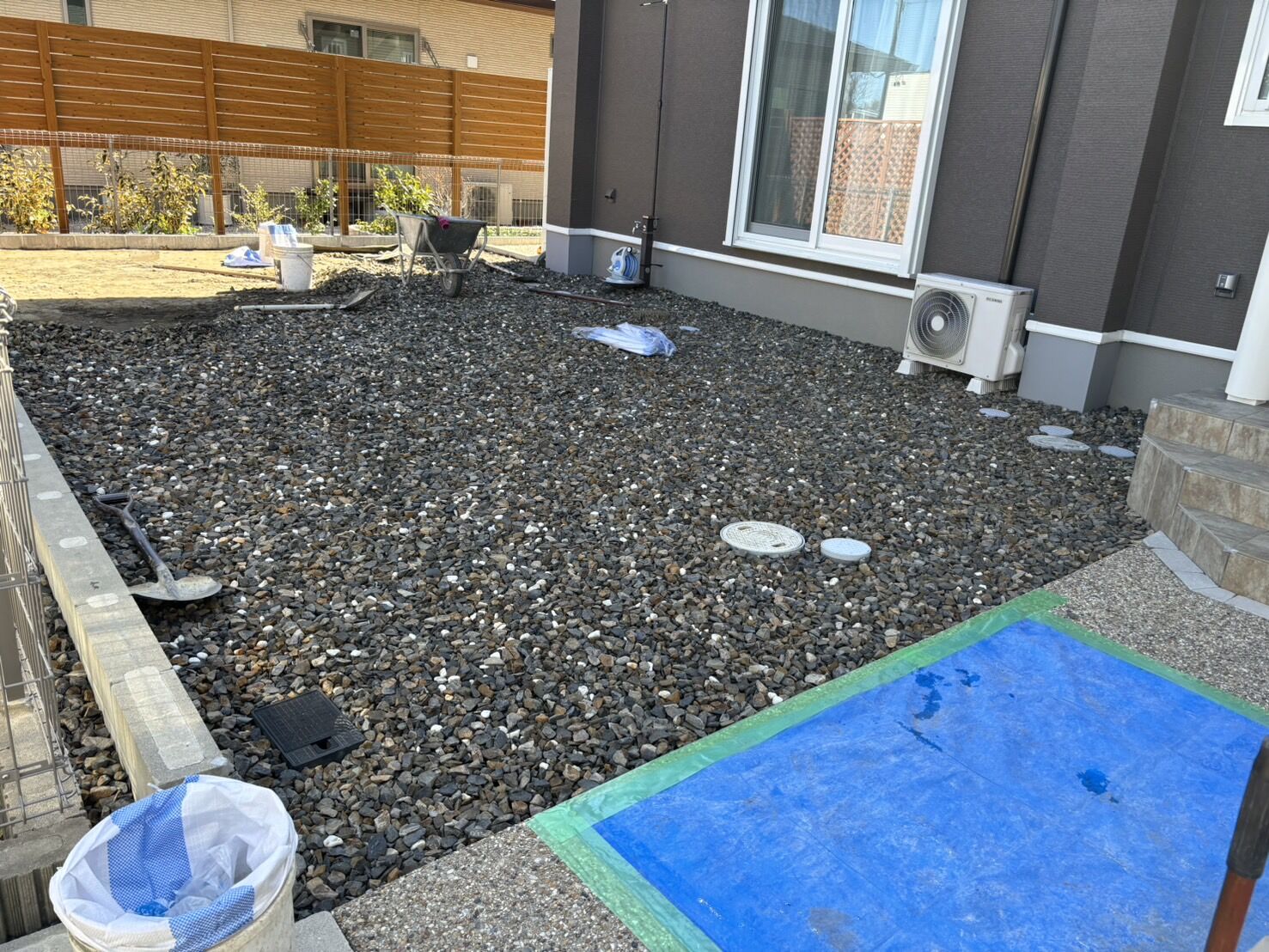 尾張旭市U様邸　リンクストーン樹脂舗装工事＋モルタル階段新設