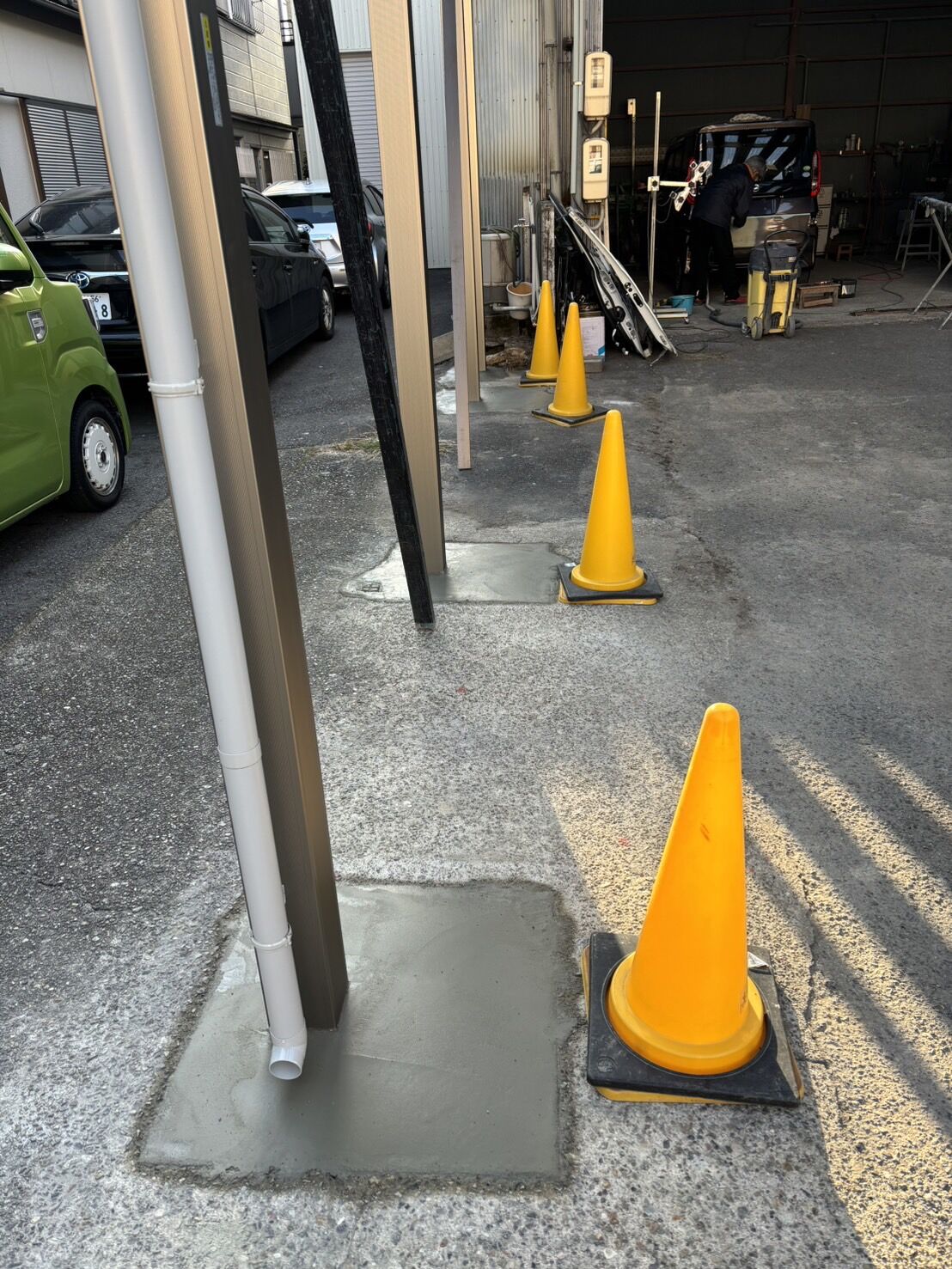 尾張旭市U様邸　リンクストーン樹脂舗装工事＋モルタル階段新設