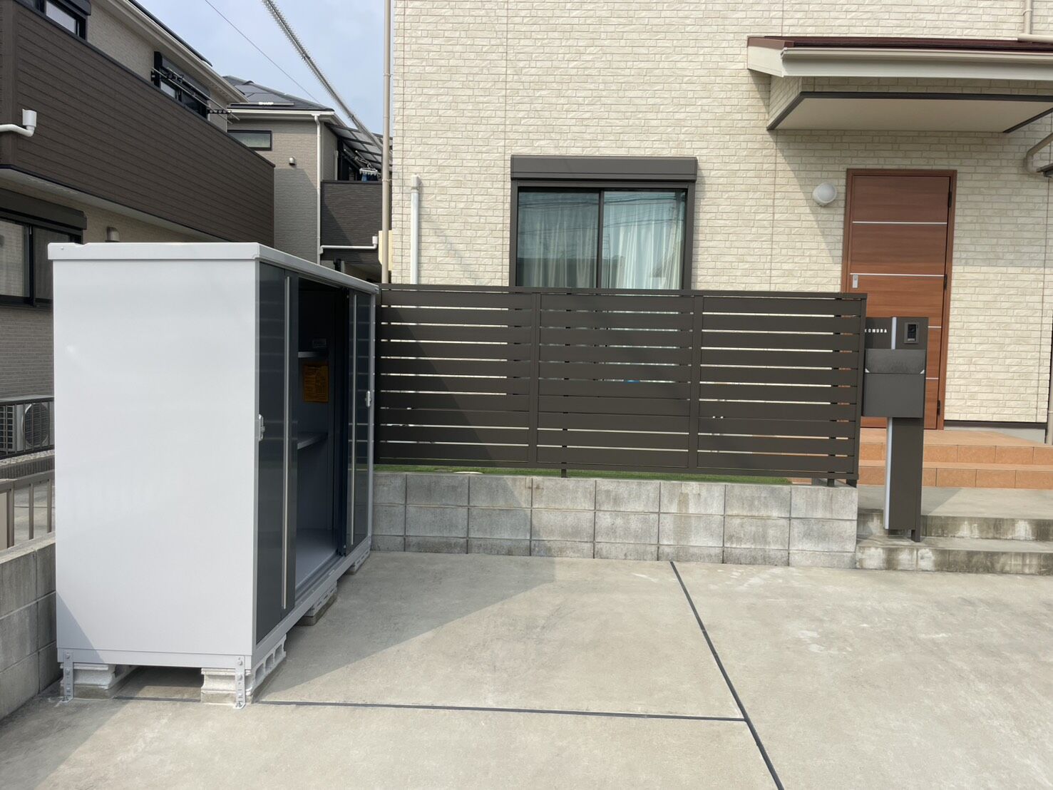 尾張旭市U様邸　リンクストーン樹脂舗装工事＋モルタル階段新設