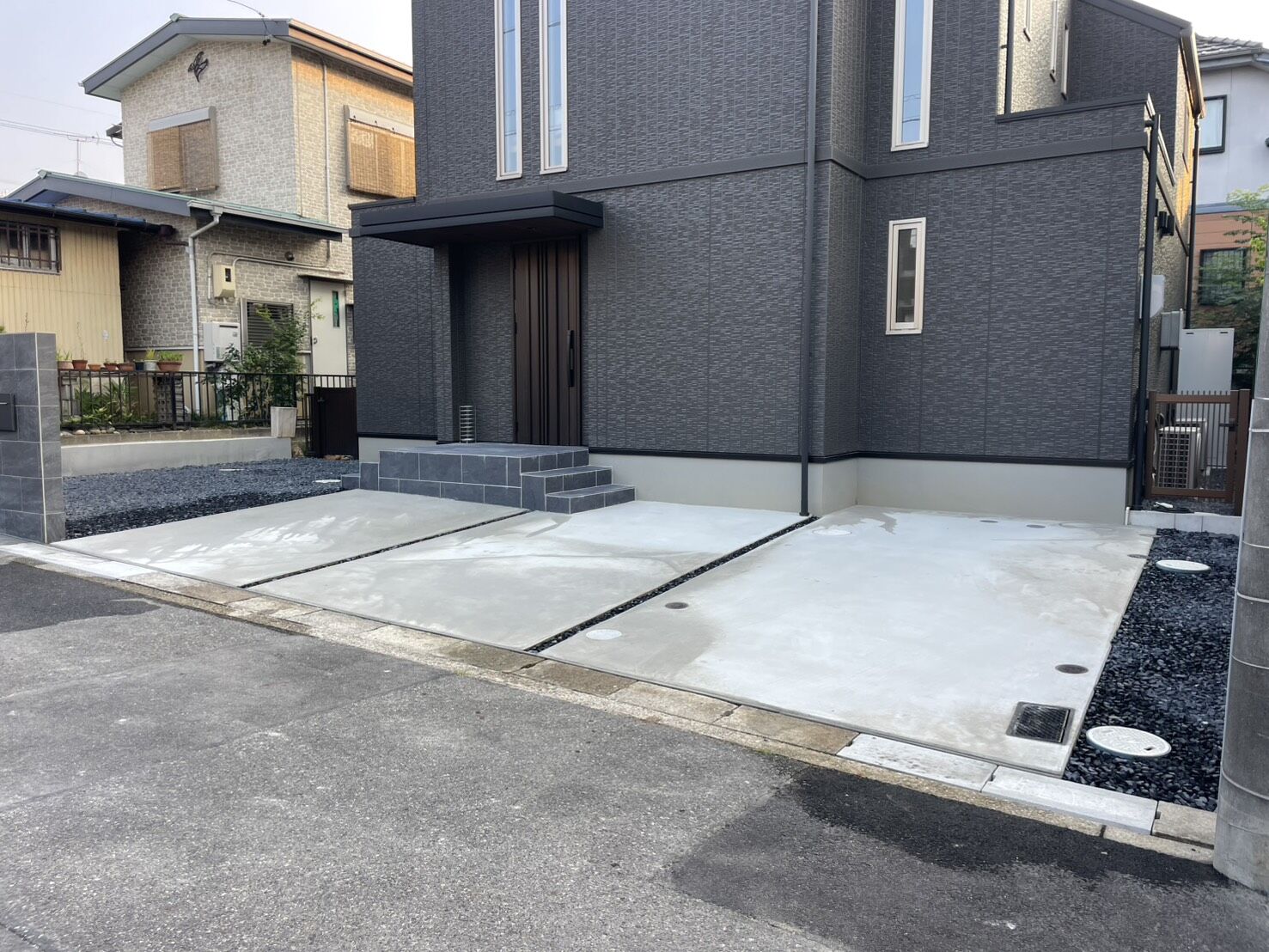 尾張旭市U様邸　リンクストーン樹脂舗装工事＋モルタル階段新設