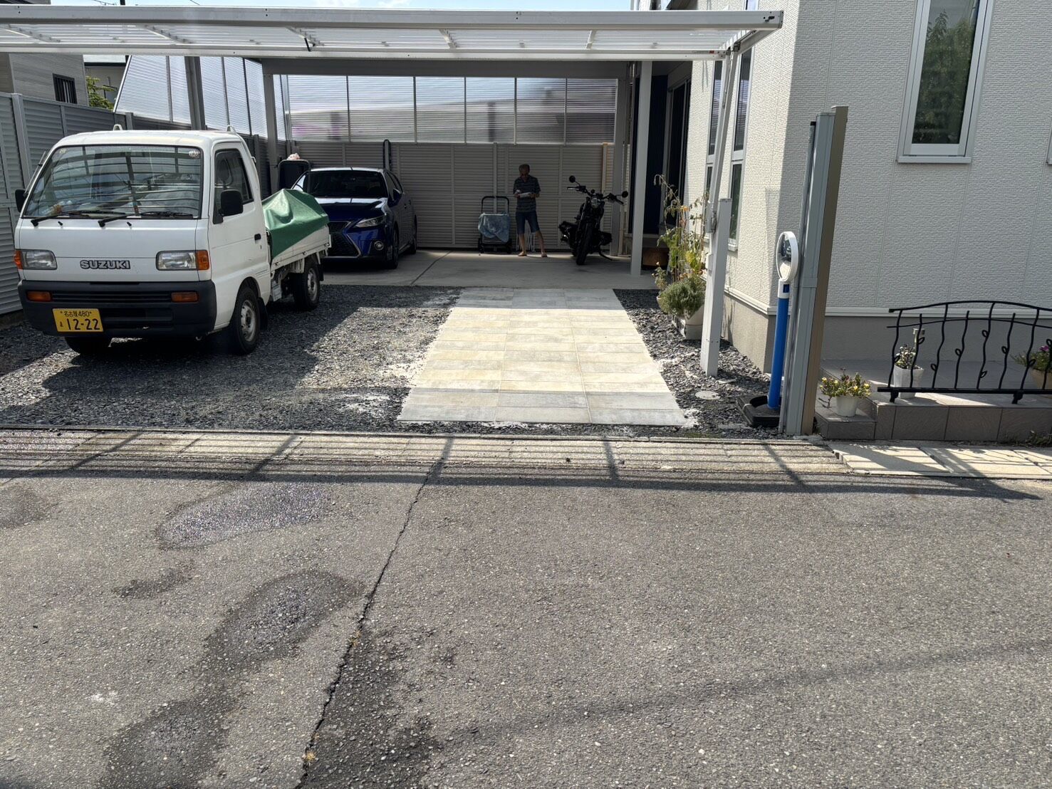 尾張旭市U様邸　リンクストーン樹脂舗装工事＋モルタル階段新設