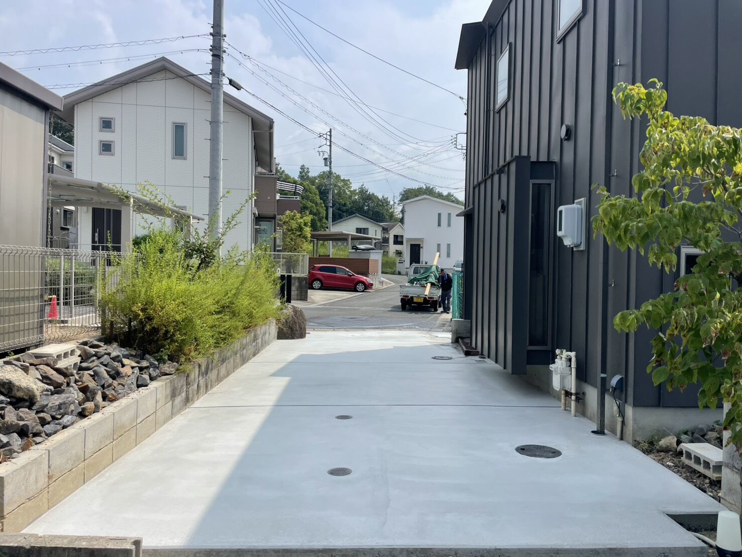尾張旭市U様邸　リンクストーン樹脂舗装工事＋モルタル階段新設