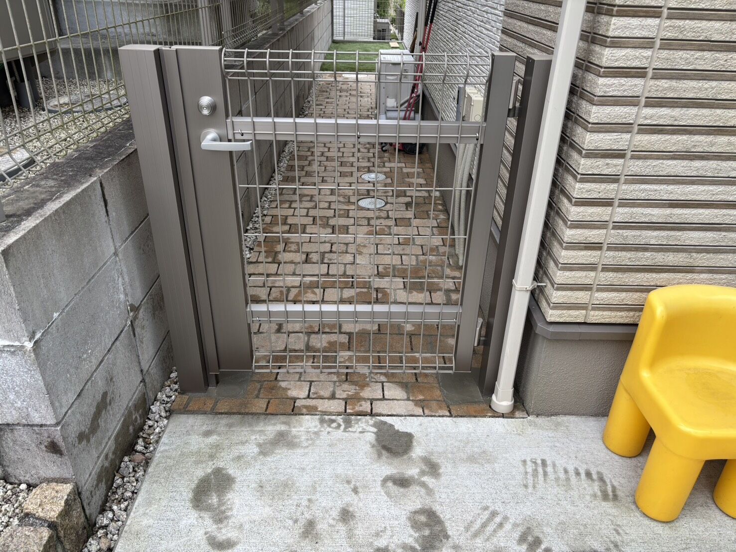 尾張旭市U様邸　リンクストーン樹脂舗装工事＋モルタル階段新設