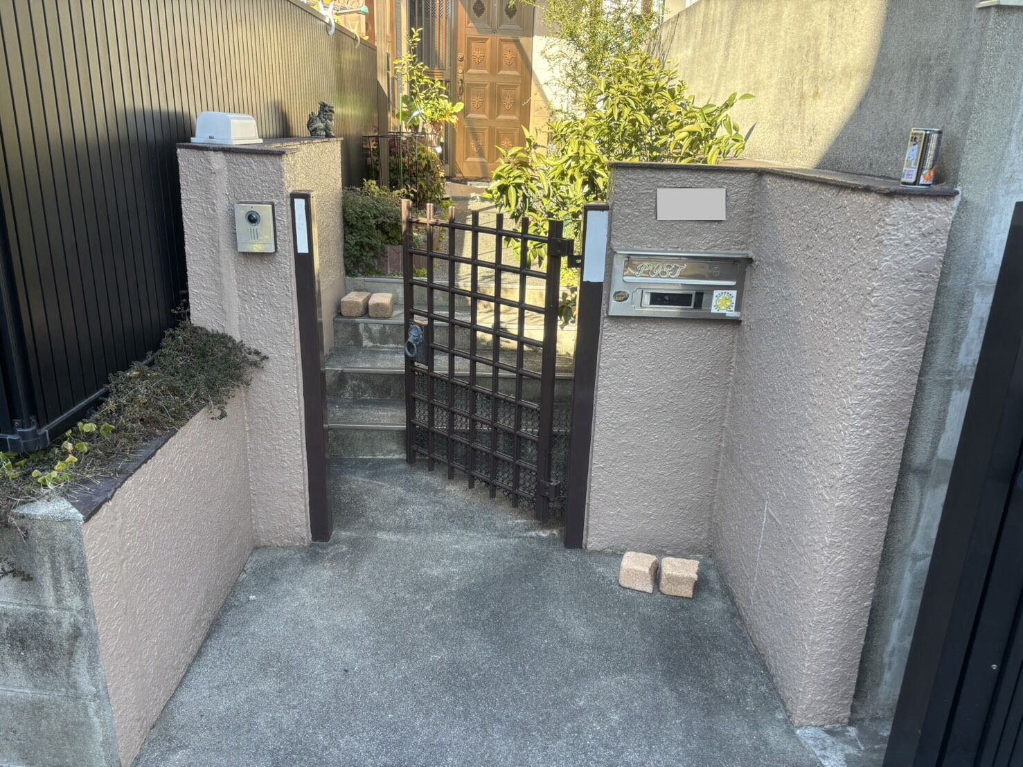 尾張旭市U様邸　リンクストーン樹脂舗装工事＋モルタル階段新設
