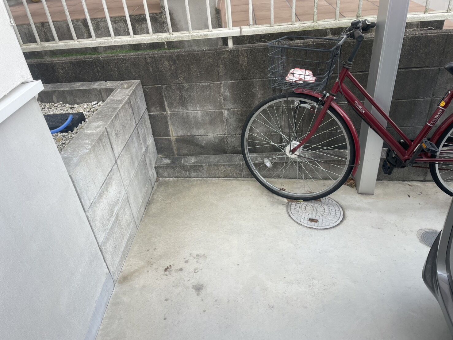 尾張旭市U様邸　リンクストーン樹脂舗装工事＋モルタル階段新設